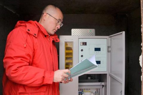 油田首個(gè)！大慶這個(gè)采油廠為地下管道加了“安全網(wǎng)”